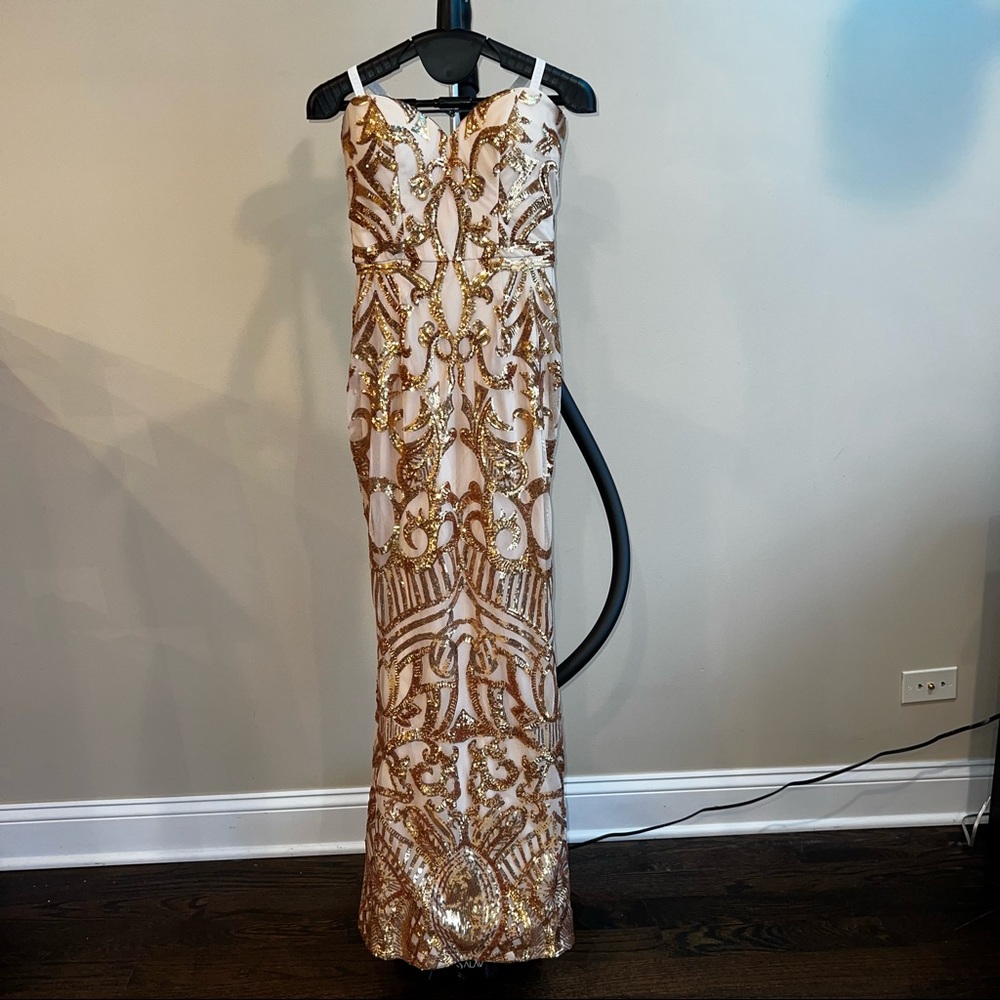 Windsor strapless evening gown gold sparkly size small